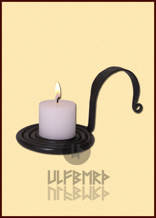 Kerzenleuchter, eingerollt, handgeschmiedet