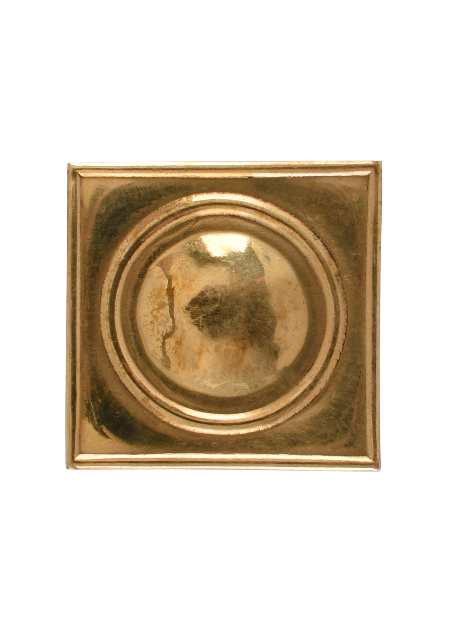 Römischer Gürtelbeschlag aus Messing, 3 x 3 cm