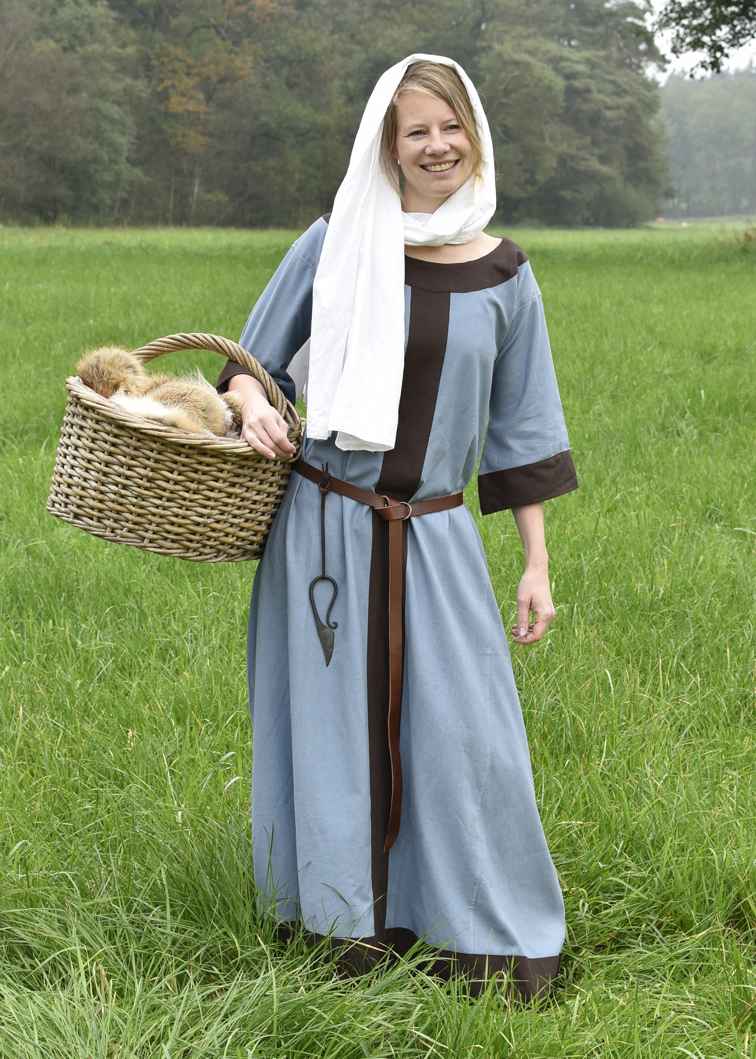 Mittelalterkleid Gudrun, blaugrau/braun, Größe XXL