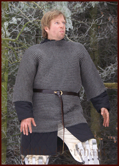 Kettenhemd Haubergeon, unvernietet, ID 8 mm, brüniert, Größe L